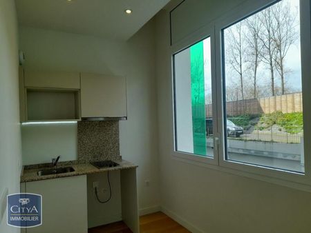 Location Appartement 2 pièces 42m² LE HAVRE 76620 - Photo 4