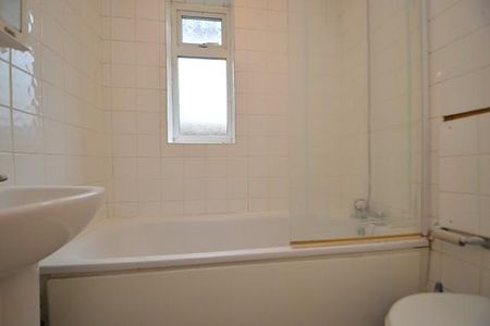 1 bedroom maisonette to rent - Photo 4