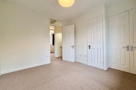 Downhall Ley - Photo 3