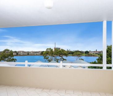 Water View Lifestyle Apartment - Photo 6
