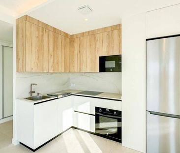 2 room luxury Flat for rent in Málaga, Andalusia - Photo 1