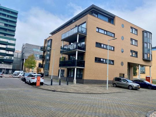Appartement te huur: De Lierhof 5 1059 WB Amsterdam - Photo 1