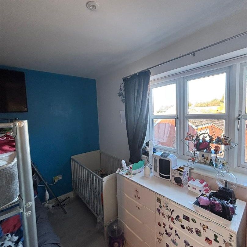 Sneyd Wood Road, Cinderford - Photo 1