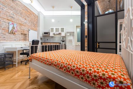 ENG| Przy samych Plantach! Stare Miasto – Podwale - Фото 5