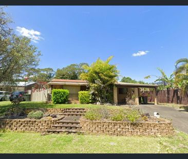 Lowset SOLID BRICK HOME - Photo 5