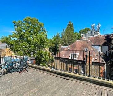 Finchley Road, London, NW3 - Photo 3