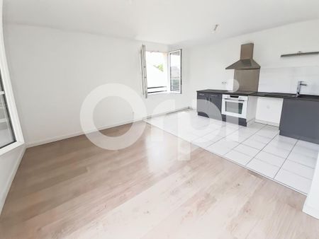 Location Appartement 1 pièce 34m² NANTEUIL LE HAUDOUIN 60440 - Photo 2