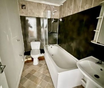 25 Princes Street 1st Right, DD4 6BY, Dundee - Photo 3