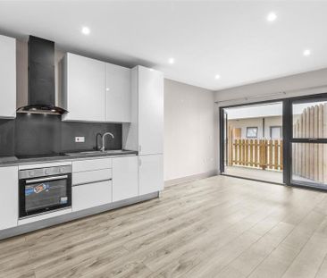 1 bedroom apartment to rent - Photo 2