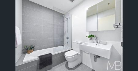 CONTEMPORARY PARKSIDE LIVING IN A HIGHLY-REGARDED URBAN ENCLAVE - Photo 4