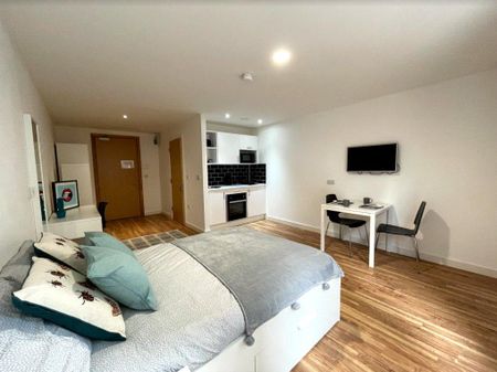 Property to rent - Photo 4