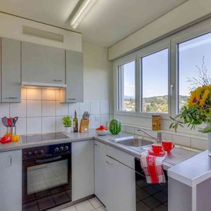 4.5 Zimmer, 80 m², 1. Stock - Photo 2