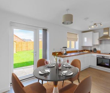 3 bedroom semi-detached house to rent - Photo 6