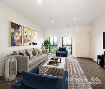 2/10 Hudson Street, CAULFIELD NORTH, VIC - Photo 2