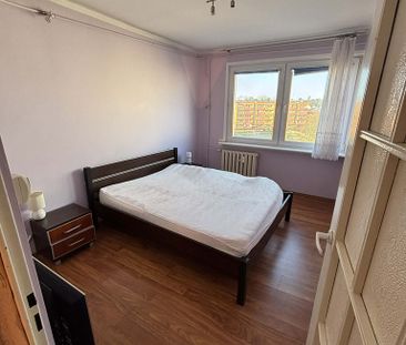 Trzypokojowe mieszkanie w Policach - Photo 1