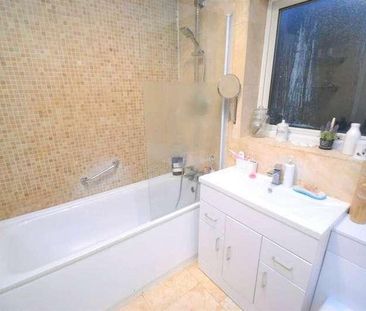 Watling Street, Radlett, WD7 - Photo 3