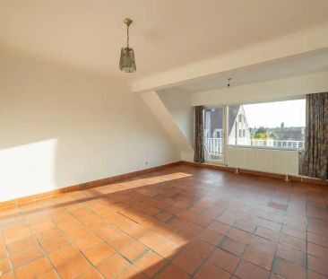 VERZORGD APPARTEMENT MET 2 SLAAPKAMERS, TERRAS EN AUTOSTAANPLAATS NABIJ HET CENTRUM VAN BILZEN - Foto 6
