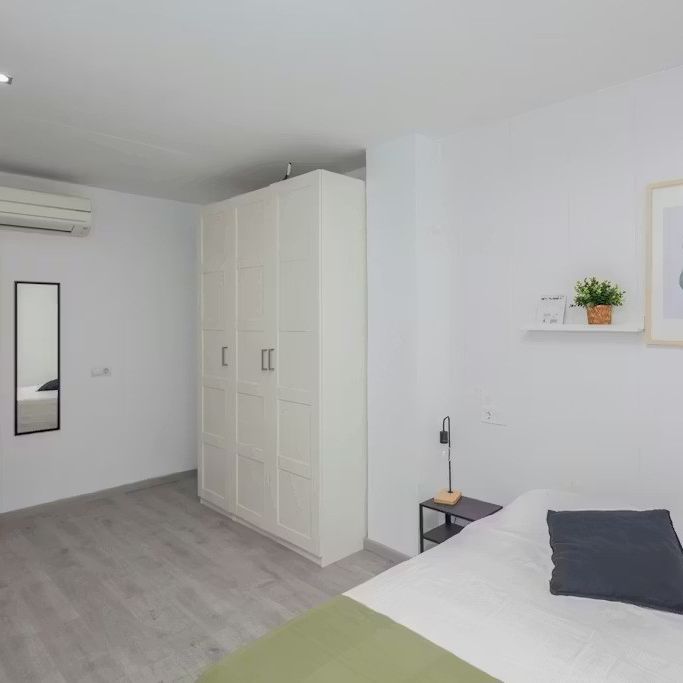 Avinguda del Port, Valencia, Valencian Community 46023 - Photo 1