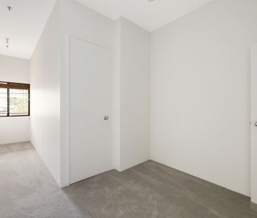12 / 16-22 Australia Street - Photo 3