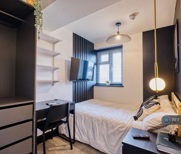 1 bedroom in a house share to rent - Photo 5