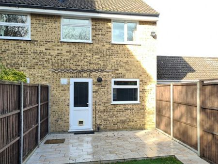 End of terrace house to rent on - Photo 5