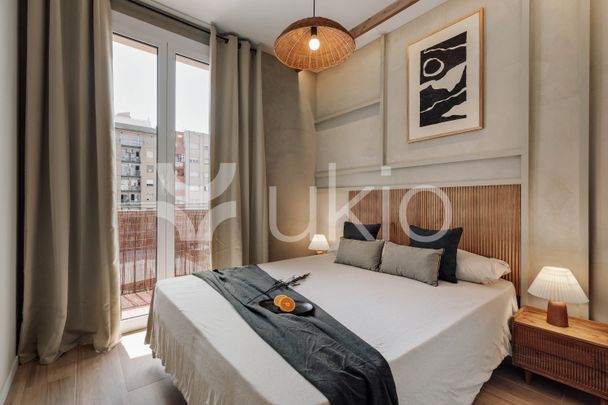 Apartamento de alquiler en Carrer de Villarroel, L'Antiga Esquerra de l'Eixample - Photo 1