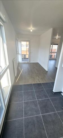 2 pièces - 37,68 m² - 3ème étage - Colocation non autorisée - Photo 4