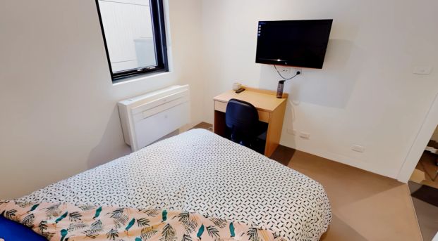 One Bedroom Large - Photo 1