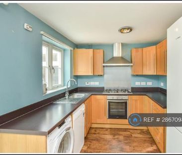 3 bedroom semi-detached house to rent - Photo 5