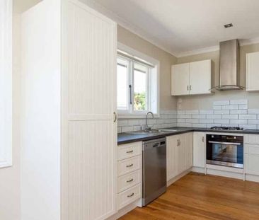 Simple, Spacious & Superbly Located - Photo 3