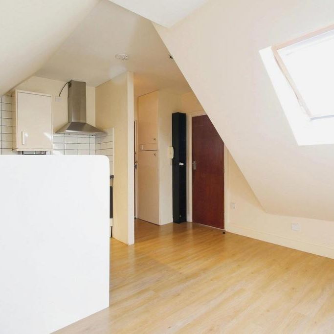 1 bedroom apartment to rent - Photo 1