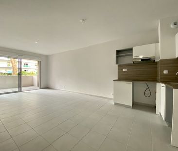 Près d'Arènes - T3 - 65.32 M² - Photo 2