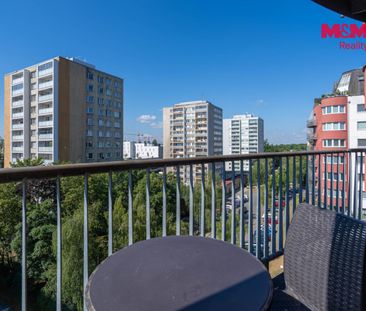 Pronájem bytu 1+kk a garsoniéry 32 m², nábřeží Závodu míru 2739, Pa... - Photo 5