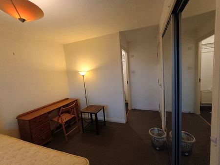 Room in a Shared Flat, Silvergrove Street, G40 - Photo 3
