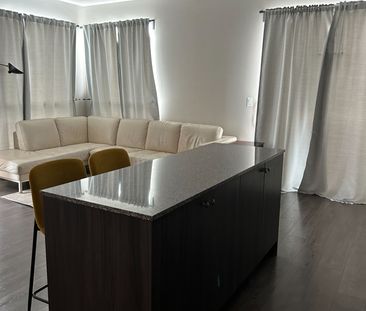 For Lease - 210 Sabina Drive Unit# 403, Oakville, Ontario - Photo 6