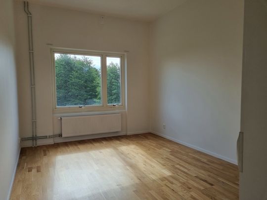 Sjukhemsvägen 11, Anderslöv - Photo 1