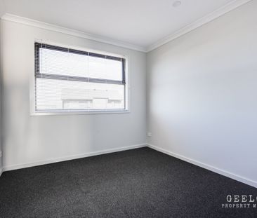 17 Geraldine Walk Wyndham Vale - Photo 4