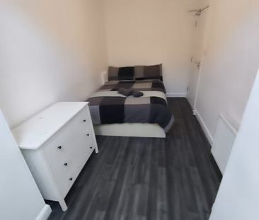 Room in a Shared House, Nursery St, N17 - Photo 3
