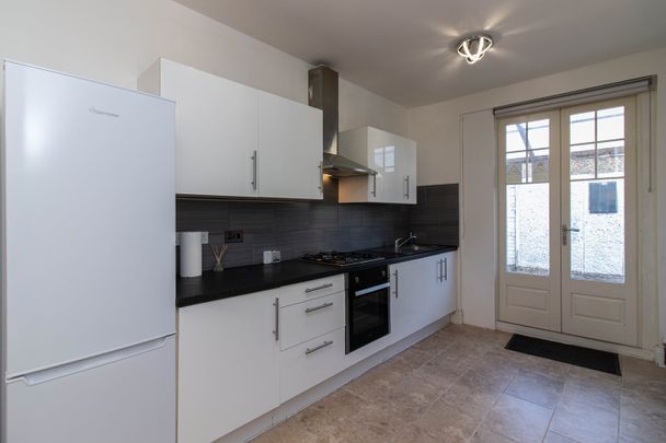 2 Bed Flat, Dartmouth Road, NW4 - Photo 1