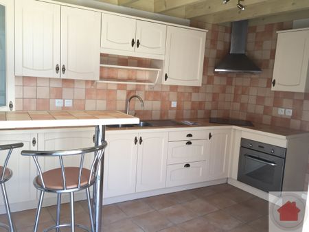 Location Maison 3 pièces 93m² ST LOUBES 33450 - Photo 3