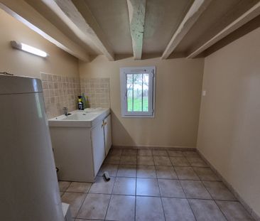 Maison de campagne - T4 96 m² - Yevres - Photo 4