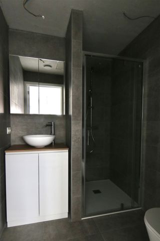 Appartement te huur in Sint-Niklaas met 1 slaapkamer - foto 4