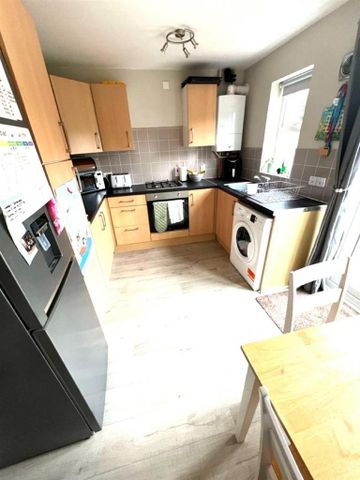 2 bedroom terraced house to rent - Photo 5