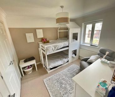 4 Bedroom Semi Detached To Let - Photo 2