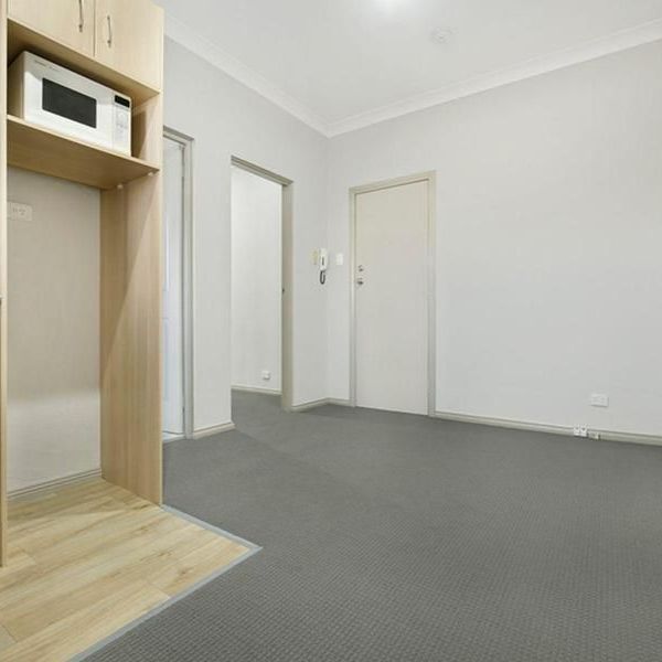 CBD Central - One Bedroom Studio - Photo 1