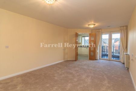 2 bedroom flat to rent - Photo 2