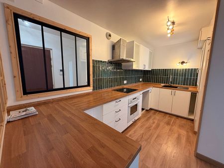 Location Appartement 3 pièces 68m² - Photo 5