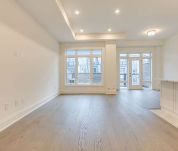 For Lease - 3319 Taha Gardens, Oakville, Ontario - Photo 4