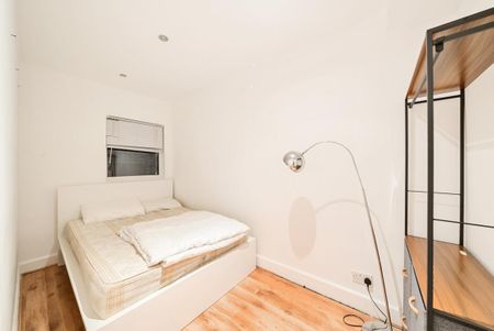 Bedford Road, London SW4 - Photo 5