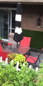 41/2, Béton**Tout rénové**Impeccable!**Rez-de-Jardin**Grande terrasse**Belle luminosité**Non fumeur de toute substance**1425$/mois - Photo 3